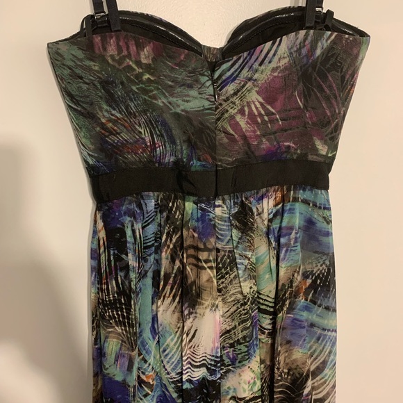 BLACK MULTI-COLORED ‘TAE’ PRINTED STRAPLESS GOWN - Picture 7 of 10